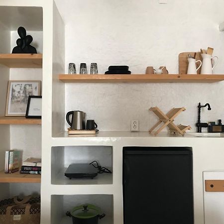 Morpheus Rooms Kini Exteriör bild