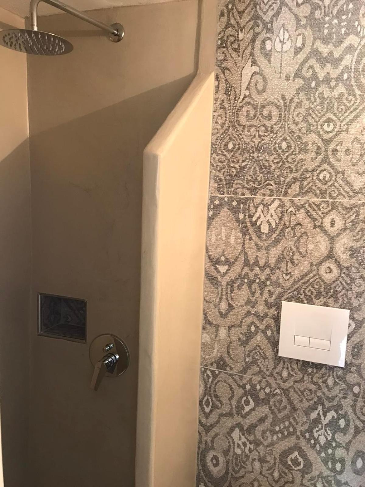 Morpheus Rooms Kini Exteriör bild