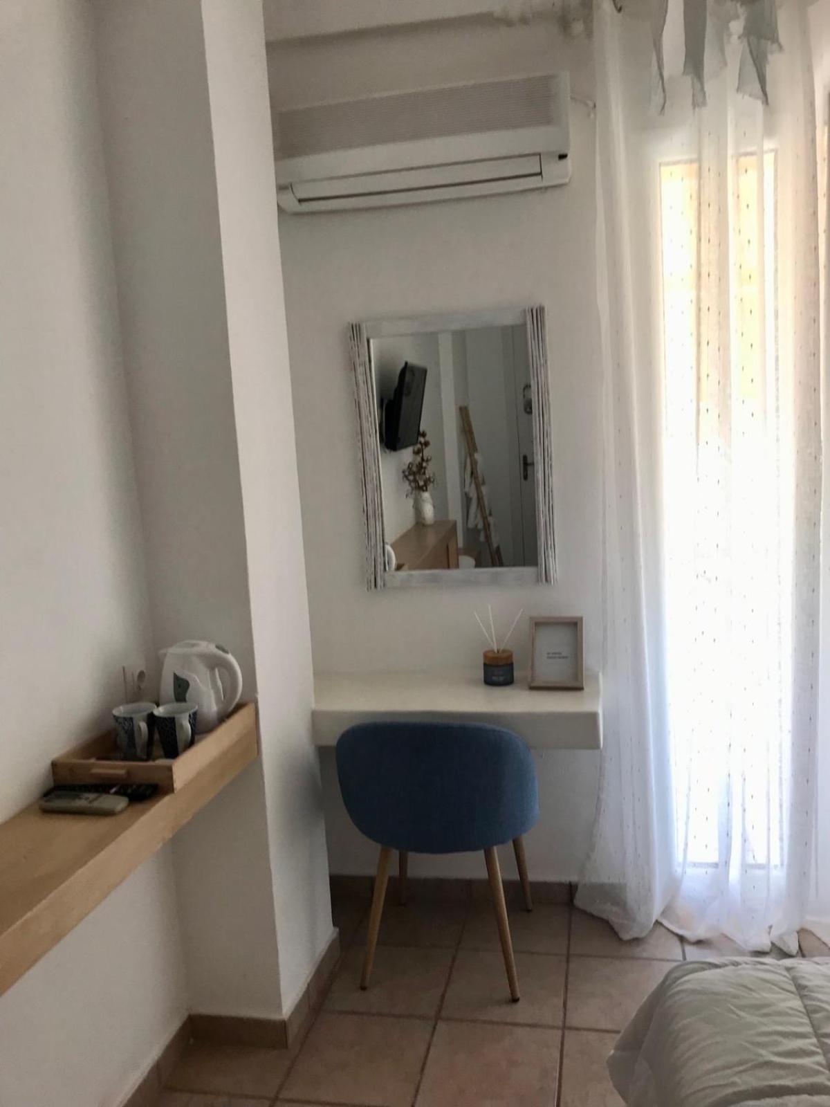 Morpheus Rooms Kini Exteriör bild